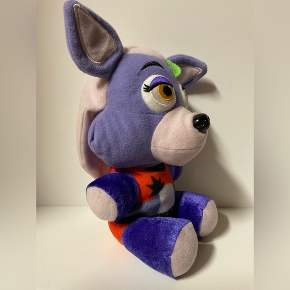 Five Nights At Freddy’s Security Breach Roxanne Wolf Plush Funko Pop Stuffed Toy - Picture 6 of 11